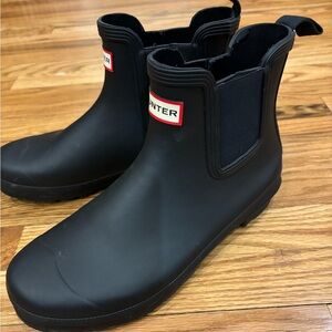 Hunter Black Chelsea short Rain Boots 11 Women’s.
